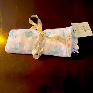 The Beaufort Bonnet Silent Night Swaddle New with Tags